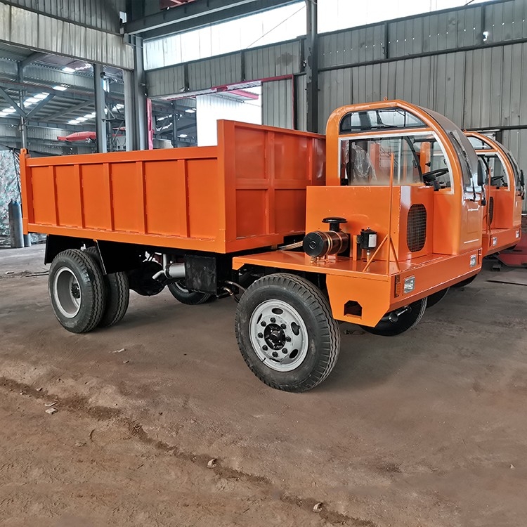 礦用四不像運(yùn)輸車(chē)12T